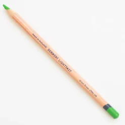Derwent Lightfast 63 Grass Green Light (70%) - Little Painter Art | Exploring the Endless Possibilities of Art| Shop All