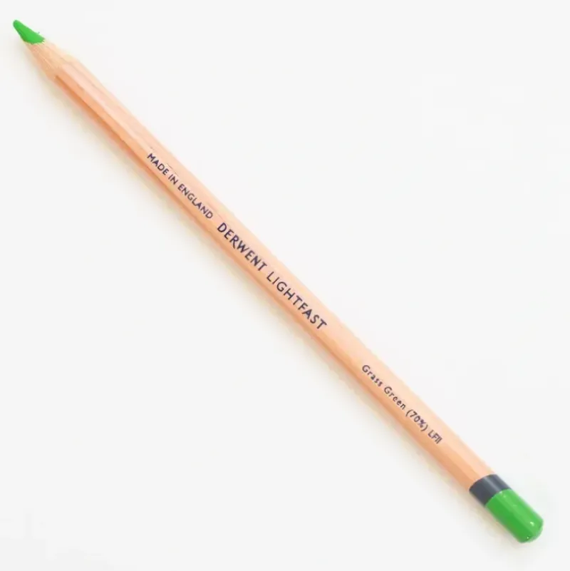 Derwent Lightfast 63 Grass Green Light (70%) - Little Painter Art | Exploring the Endless Possibilities of Art| Shop All