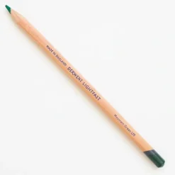 Derwent Lightfast 61 Mountain Green - Little Painter Art | Exploring the Endless Possibilities of Art| Shop All