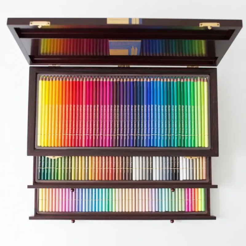 Pigment^Holbein Kleurpotloden set 150 hout - Little Painter Art | Exploring the Endless Possibilities of Art